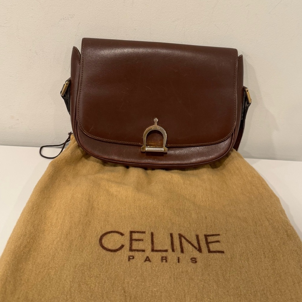 Authenticated Celine Brown Leather Vintage Crecy Crossbody Bag - Picture 15 of 16